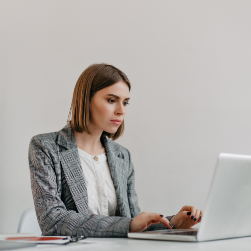 How to Choose the Right Web Development Platform for Your Business: WordPress vs Shopify vs Headless CMS